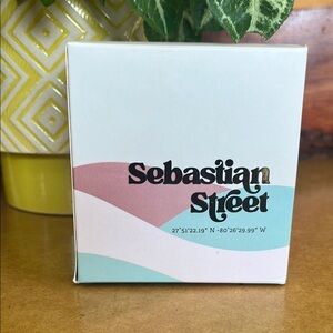 🌸 Redwood and Co Candle Sebastian Street 10oz Candle